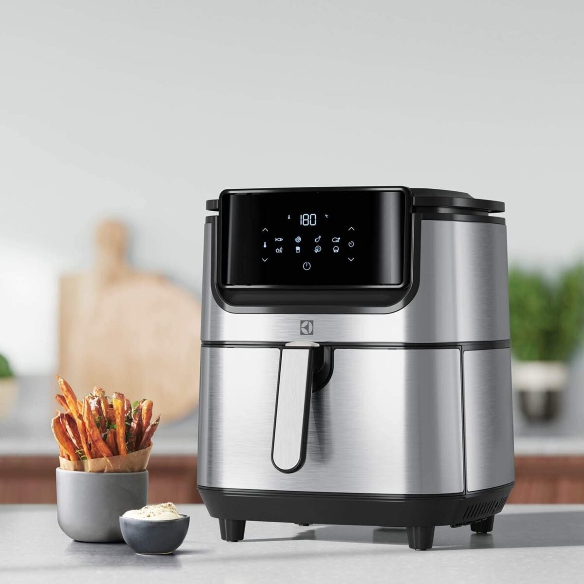 ⁦Electrolux Explore 6 Air Fryer 5.4L⁩ - الصورة ⁦2⁩